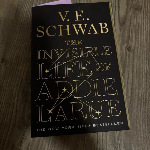 the invisible life of addie laurae paperback - Picture 2 of 3